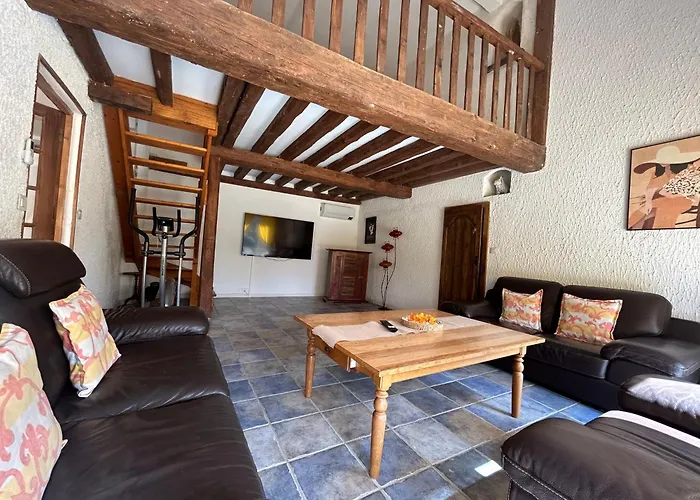 Au Calme Avec Piscine Vakantiehuis *